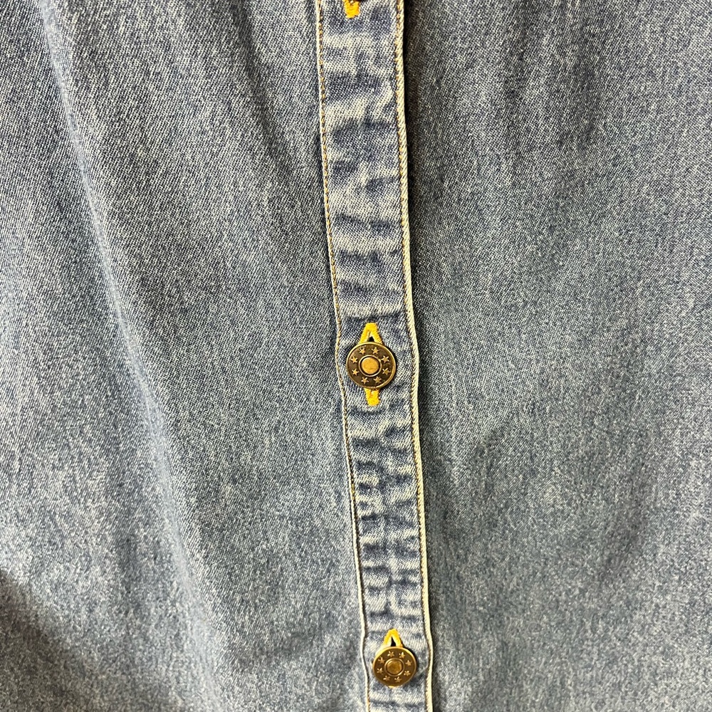 Ladies Embroidered Denim Shirt - Blue - Picture 8 of 8